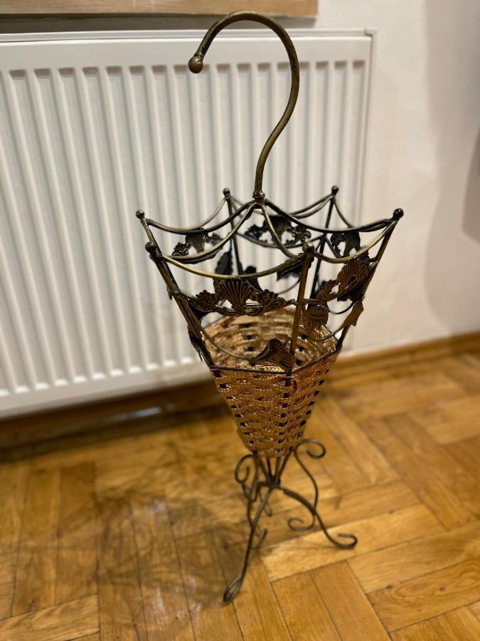 Marka Apartment 8 Krakow Bagian luar foto